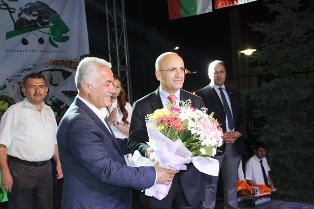 bakan-simsek-cubuk08.jpg