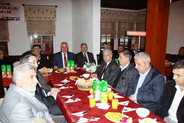 muharrem-ayi-iftar1.jpg