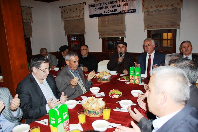 muharrem-ayi-iftar4.jpg